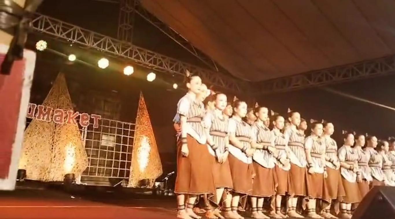 PENTAS SENI “SELASA WAGEN” DI TITIK NOL JOGJA
